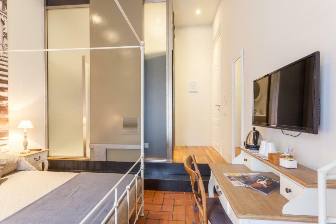 5 Rooms Apartment For 7 People Near Coloseum Rome Luaran gambar
